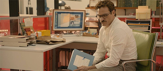 Joaquin Phoenix dans Her (2014)