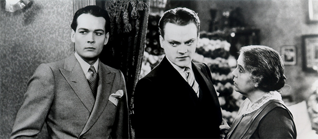 James Cagney, Edward Woods et Beryl Mercer dans l'Ennemi Public (1931)