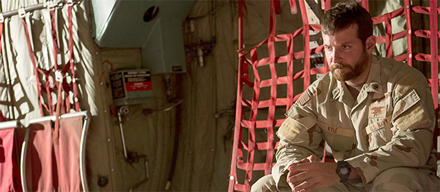 Bradley Cooper dans American Sniper (2015)