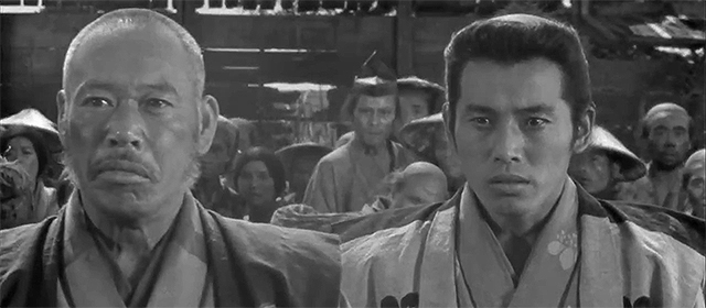 Takashi Shimura et Isao Kimura dans Les Sept Samouraïs (1954)