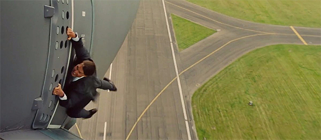Tom Cruise dans Mission Impossible Rogue Nation (2015)