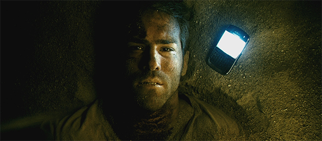 Ryan Reynolds dans Buried (2010)