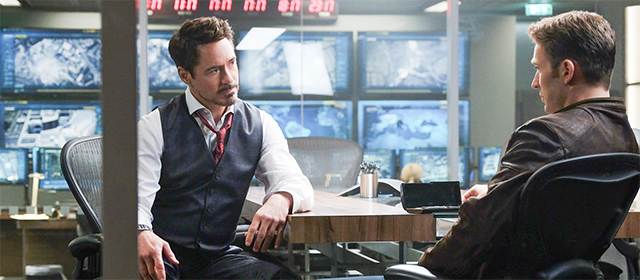 Robert Downey Jr et Chris Evans dans Captain America : Civil War (2016)