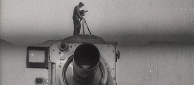L'Homme à la Caméra (1929)