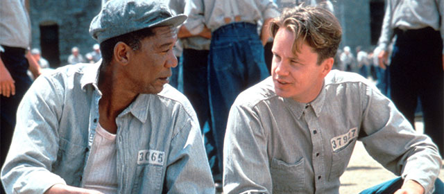 Morgan Freeman et Tim Robbins dans Les Évadés (1994)