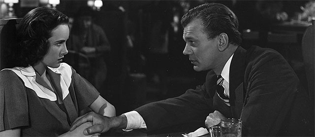 Teresa Wright et Joseph Cotten dans L'Ombre d'un doute (1943)