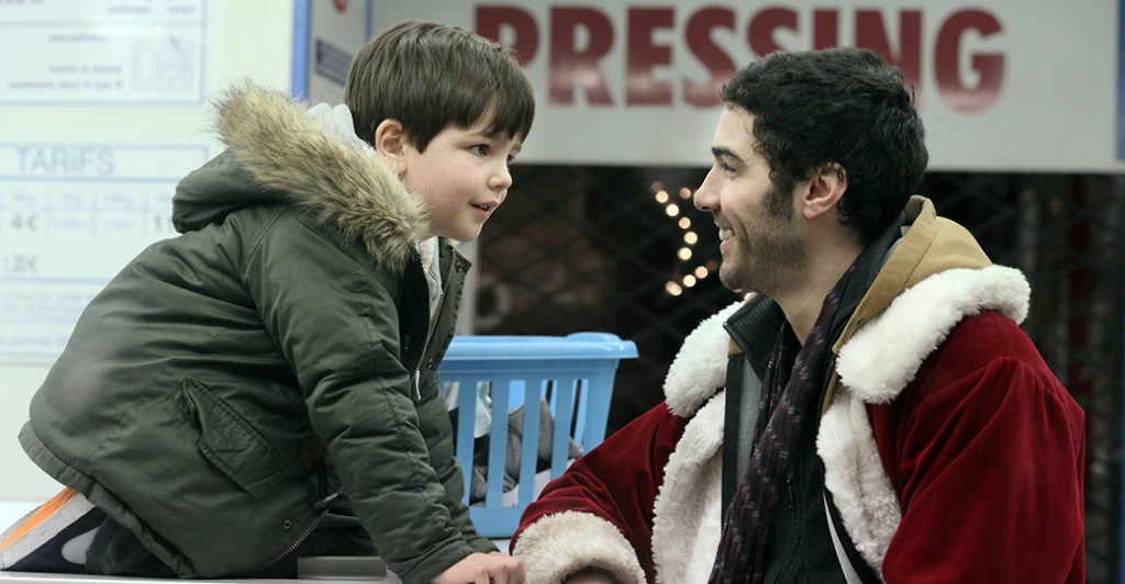 Victor Cabal et Tahar Rahim dans Le Père Noël