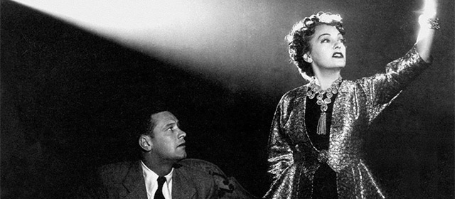 William Holden et Gloria Swanson dans Boulevard du crépuscule (1950)