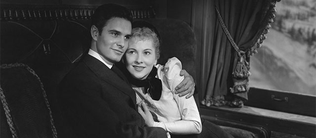 Louis Jourdan et Joan Fontaine dans Lettre d'une inconnue (1948)