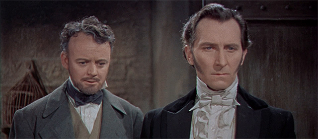 Robert Urquhart et Peter Cushing dans Frankenstein s'est échappé (1957)