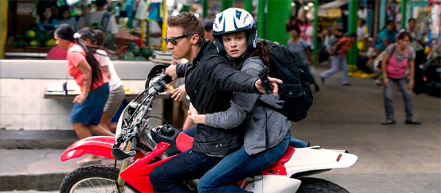 Jeremy Renner et Rachel Weisz dans Jason Bourne : L'Héritage (2012)